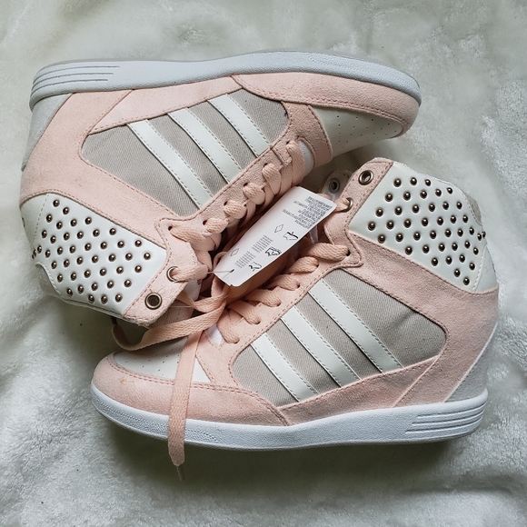 Cute Adidas Sneakers - Picture 4 of 6